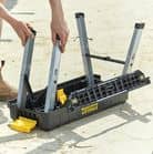 Code 397624 - Caisse à outils plastique avec marchepied