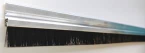 Profilé brosse poils polypropylène noir H droit