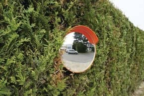 Miroir de sécurité à visière