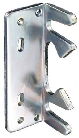 Code 003773 - Gâche coudée pour serrure de porte de garage