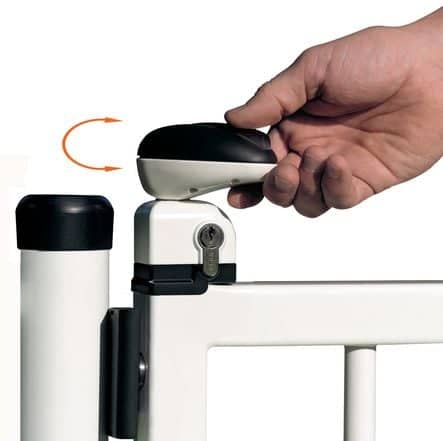Code 011256 - Serrure pour portillon de piscine