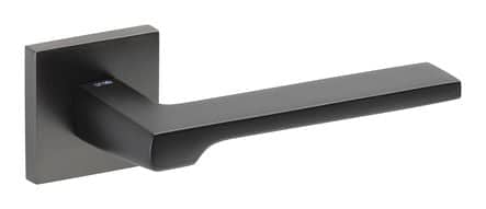 Code 068281 - Finition noir