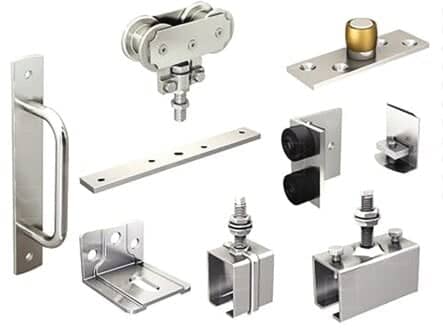 Code 142156 - Kit garniture à déplacement droit pour porte 300 kg