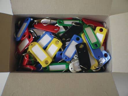 Code 175714 - Assortiment Attache-clés plastique