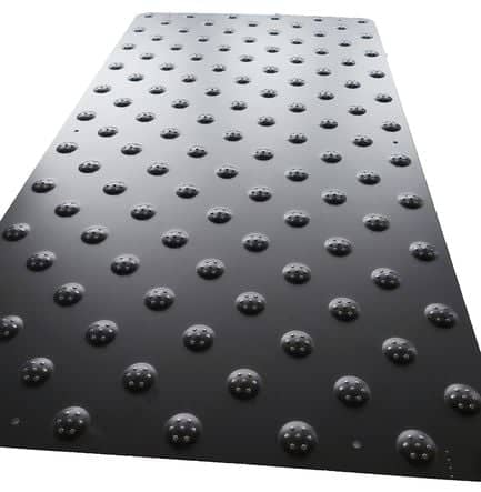 Code 179011 - Dalle en aluminium noir lisse