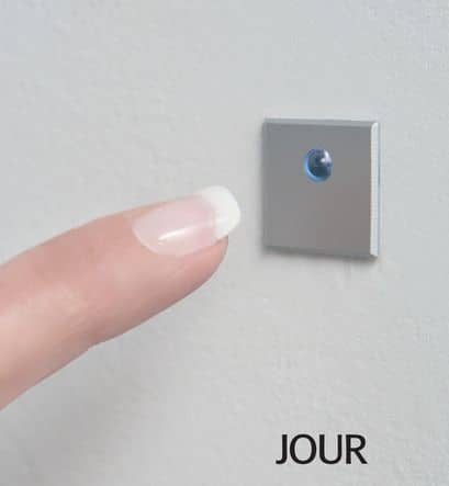 Code 240495 - Interrupteur + boîtier touch LED 12 V 220 / 240 V
