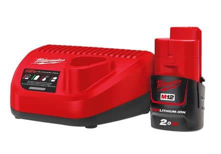 Code 353103 - Chargeur C12 pour batterie 12 V