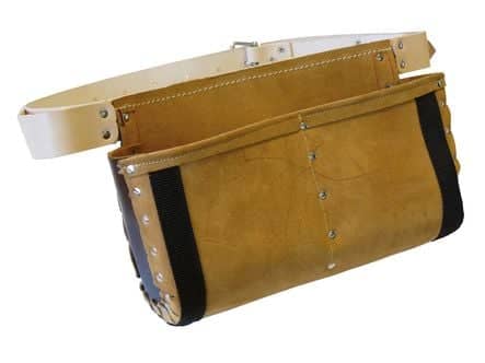 Code 383030 - Ceinture porte-clous en cuir
