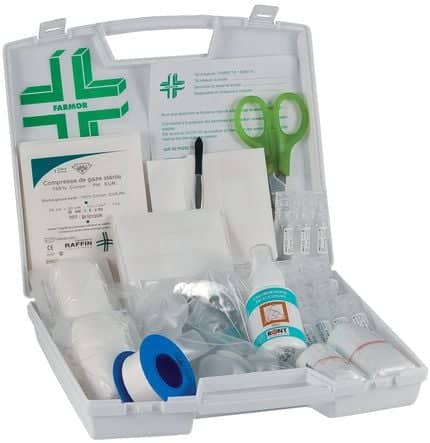 Code 402577 - Coffret de secours Menuisier 4/6 personnes