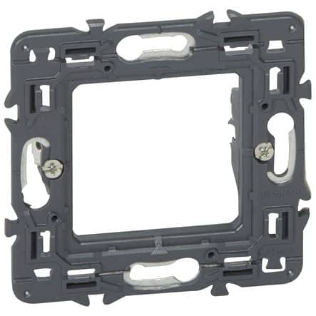 Code 456687 - Support pour fixation à griffe longue Batibox