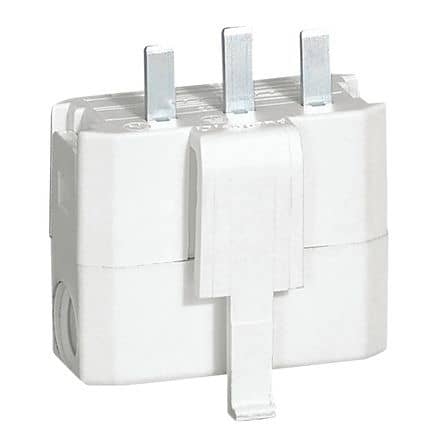 Code 457338 - Fiche DCL 2P+T - 6 A - 250 V